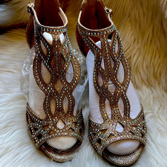 Forever 21 Shoes - Forever STYLE: JOYFUL •59